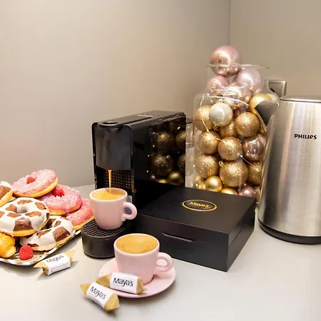 Maya's Flats & 74 - Swietej Barbary