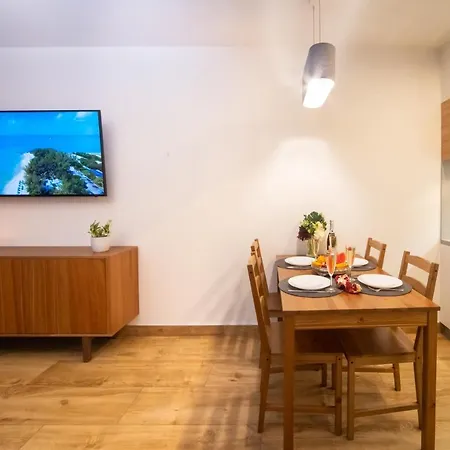 Apartment Maya's Flats & 74 - Swietej Barbary
