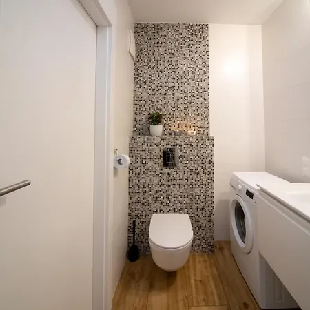 דירה Maya's Flats & 74 - Swietej Barbary *