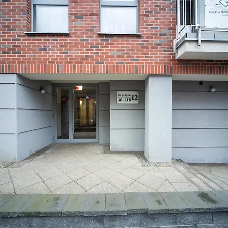 Apartment Maya's Flats & 74 - Swietej Barbary *