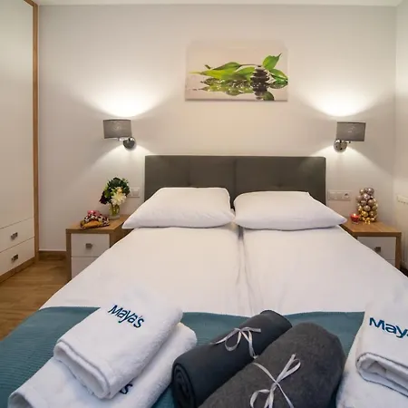 Maya's Flats & 74 - Swietej Barbary Gdansk