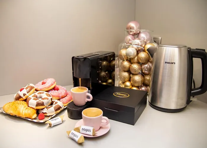 Maya's Flats & 74 - Swietej Barbary